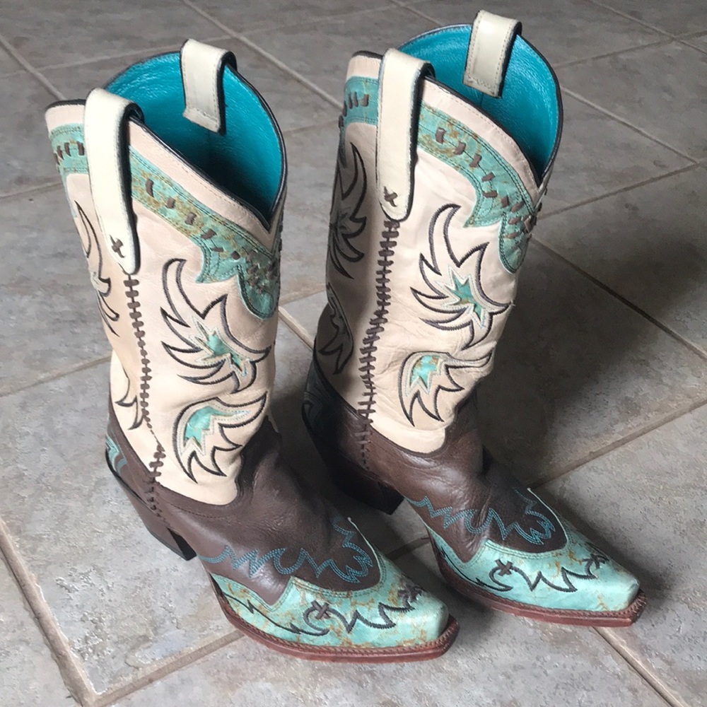 Tony Lama Women’s Cowboy Boots